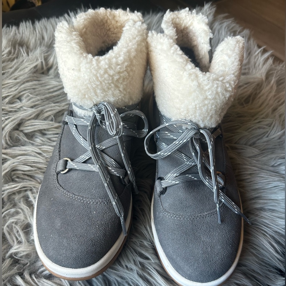 UGG Gray and Cream Winter Boots